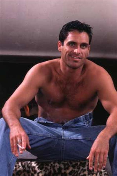 Reifer Schwuler Teilt Erfahrung Im Gay SMS Sex Mit Jungem Gay