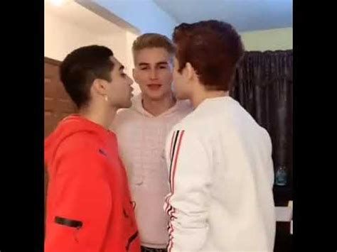 Brincadeira A Threesome Gay Shorts Youtube