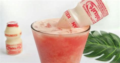 Resep Es Semangka Yakult Enak Dan Mudah Cookpad