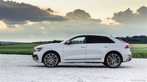 Audi Q8 TFSI e | 2021MY Plug-In Hybrid (Color: Glacier White) | Side