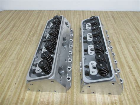 SBC Aluminum Cylinder Heads CNC for Sale in ANAHEIM, CA | RacingJunk