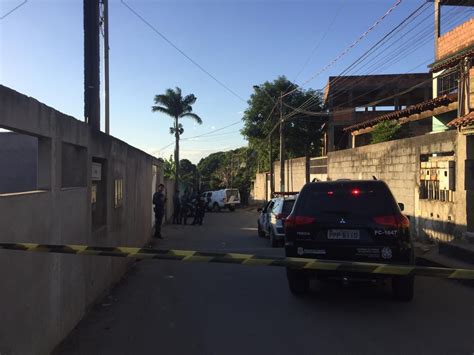 Homem é morto a tiros após sair de velório de amigo em Cariacica no