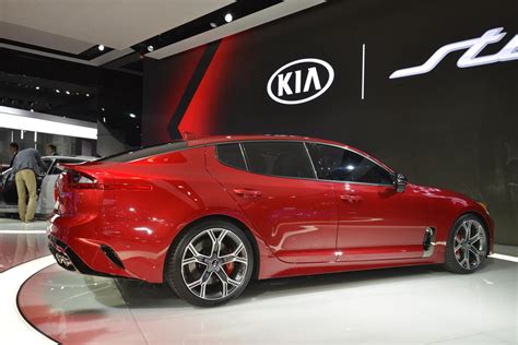 2018 Kia Stinger Looks Like A Porsche Panamera In Nardo Gray Paint