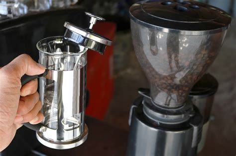 6 Best Coffee Grinders For French Press Summer 2023 Reviews Guide