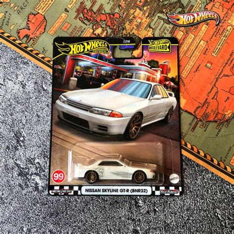 Jual HRT74 Hot Wheels Premium Boulevard Nissan Skyline GT R Godzilla BNR32 Mainan Mobil