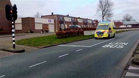 P1 A1 Ambulance 25 129 Met Spoed Naar Een Melding In Almere Politie