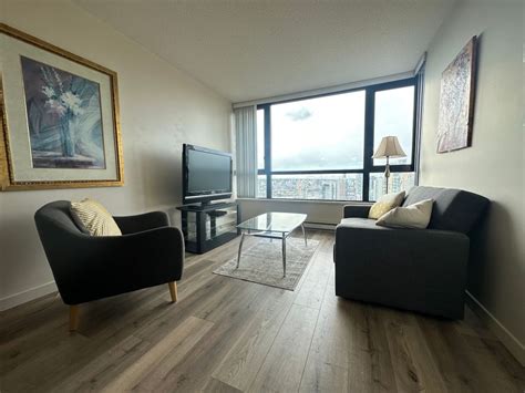 Yaletown Furnished Condo In Yaletown Park 1 Vancouver Rent It