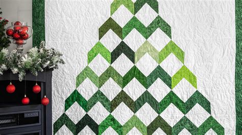 Make A Christmas Tree Chevron Quilt With Jenny — Quilting Tutorials