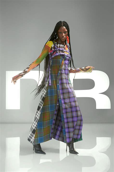 Royal lynn fashion line debuts to rave reviews today 5