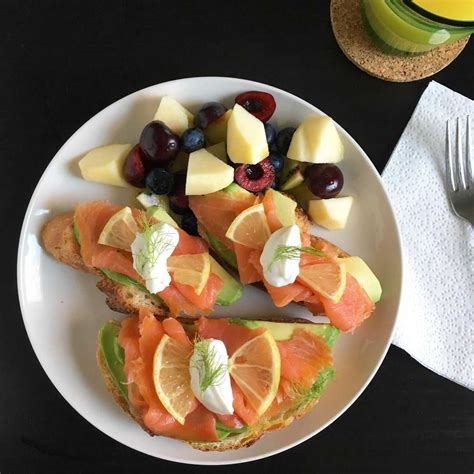 Avocado and Smoked Salmon Open Sandwich with Crème Fraîche