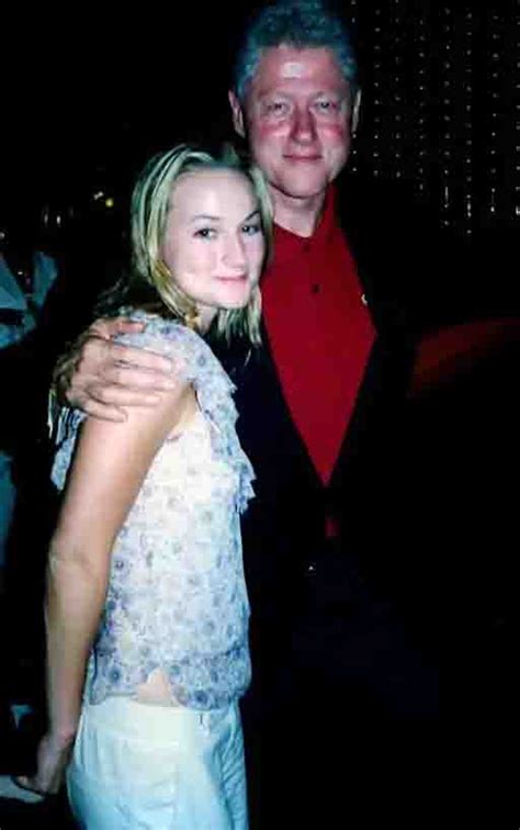 Epstein Sex Scandal सबस बड सकस सकडल क खलस लडकय क सथ