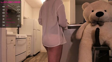 Movie Hidden Play Riding Back Dildo Show