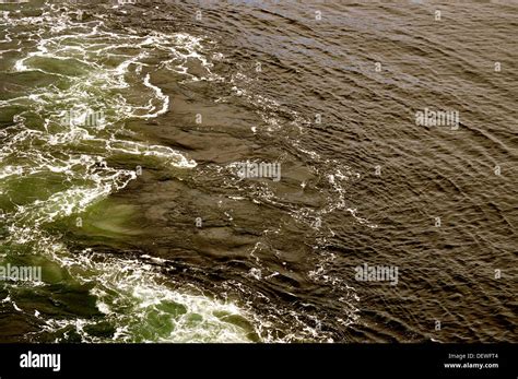 Ocean waves background Stock Photo - Alamy