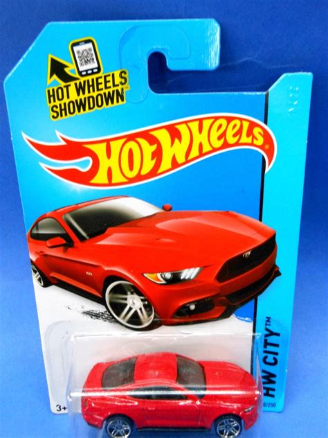 2013 Hot Wheels 2015 Ford Mustang Gt Rojo 100 Hw City 50 00 En Mercado Libre