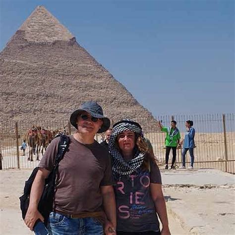 Amazing Giza Pyramids Valley Temple And Sphinx Day Tour