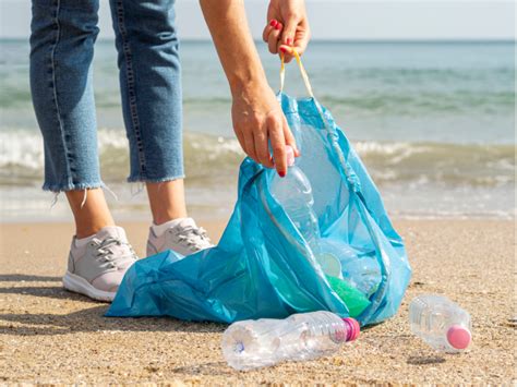 Top Ways To Reduce Your Plastic Waste