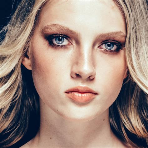 Premium Photo Beautiful Blonde Woman Beauty Model Girl With Perfect Makeup And Hairstyle Over