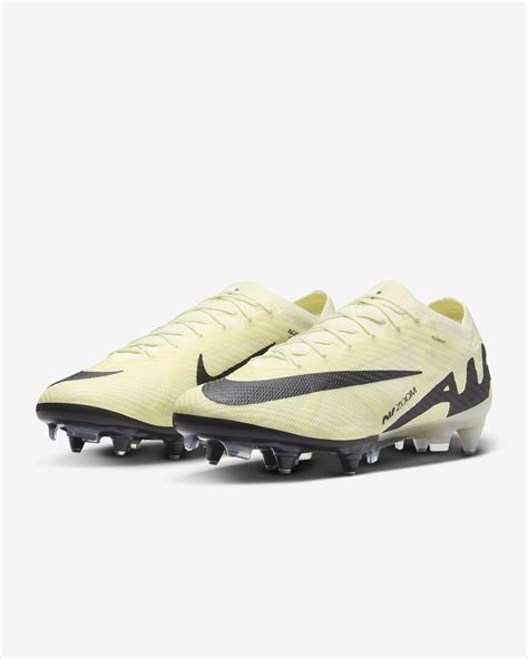 Chuteiras De Futebol De Perfil Baixo Para Terreno Mole Nike Mercurial