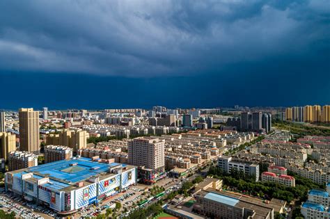 黄河两岸是我家高清大图瞰雷雨后银川东边阴云西边艳阳高照 宁夏新闻网