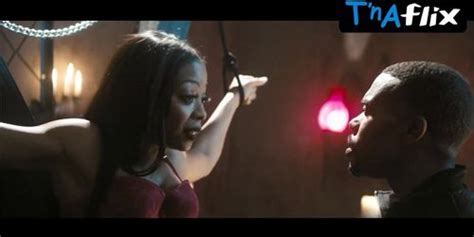 Jena Frumes Bikini Scene In The House Next Door Meet The Blacks 2 Tnaflix