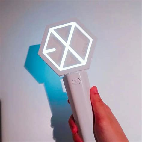 Kpop BTS Light Stick EXO Sehun Chanyeol Lay White Concert Light Lamp Party Flashing Fans Gift ...