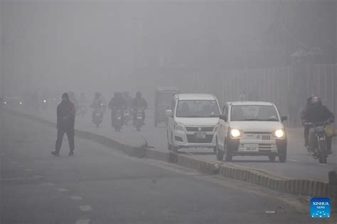 Heavy Fog Shrouds Lahore In Pakistan Global Times