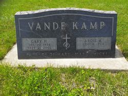 Rev Gerrit Henry Gary Vande Kamp 1934 2002 Mémorial Find a Grave