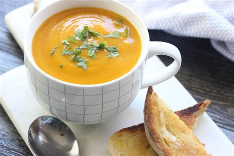 Slow Cooked Pumpkin Soup » Additive Free Lifestyle