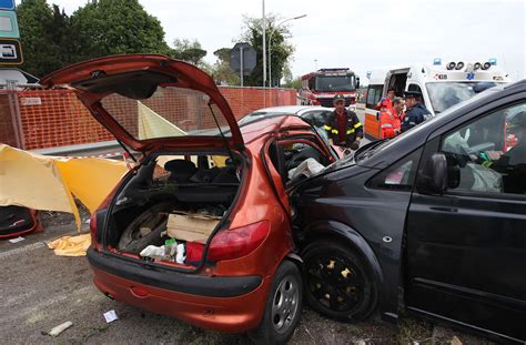 Autista Invalido Al Volante Travolge E Uccide Una Donna