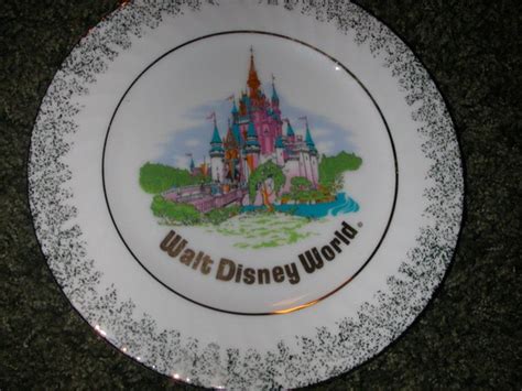 Vintage Walt Disney World Souvenir Plate