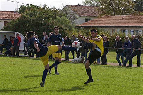 Football district les montées et descentes sont connues dans les