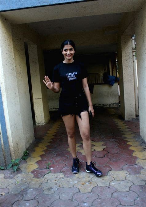 Pooja Hegde Hot Long Legs Thighs Show Photos In Black Top Glamorous Indian Models