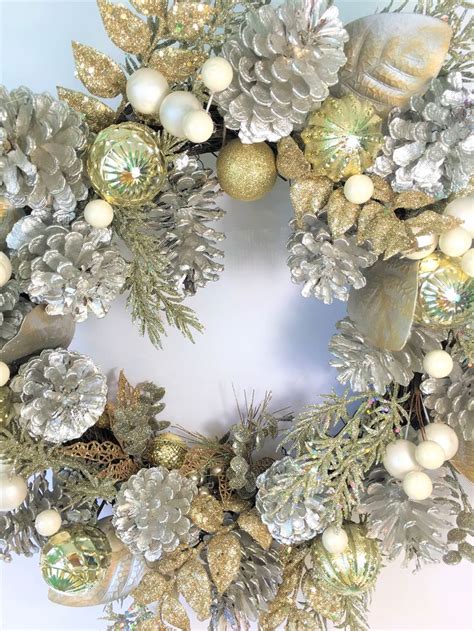 Christmas Wreath, White /silver/gold Wreath, Holidays Wreath 25 Inches - Etsy | Christmas ...