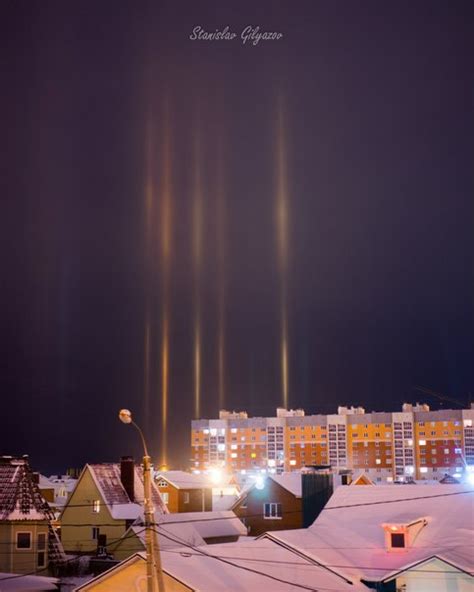 Mysterious light pillars form columns of light beaming towards the sky - Strange Sounds