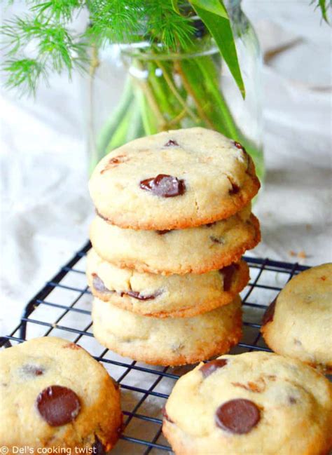 Chocolate Chip Shortbread Cookies Dels Cooking Twist