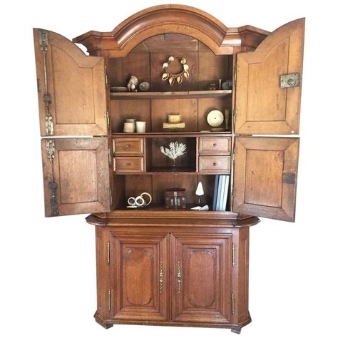 French 18th Century Provincial Oak Buffet For Sale At 1stDibs