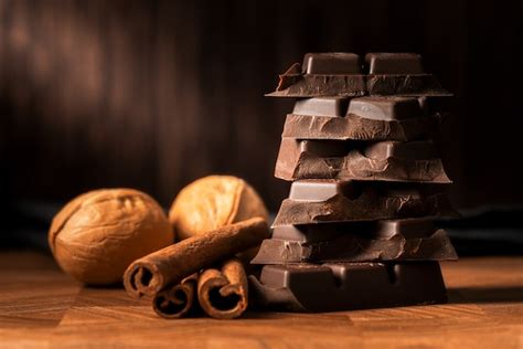 bodegon  chocolate canela  nueces foto premium