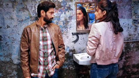 Haseen Dillruba Movie Review Vikrant Massey Is The Beholder Of This