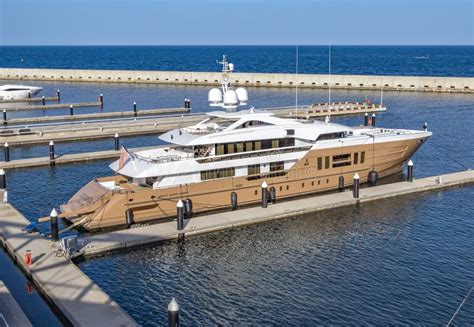 Grande Yacht Di Lusso Fotografia Stock Immagine Di Viaggio