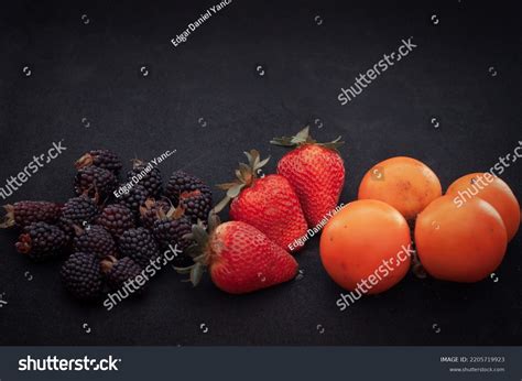 21 Mora Fruta Images, Stock Photos & Vectors | Shutterstock