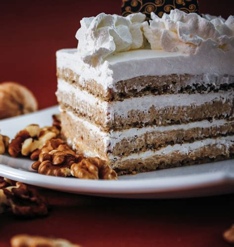 Torta s lješnjacima i karamelom Od slatkoga slađe