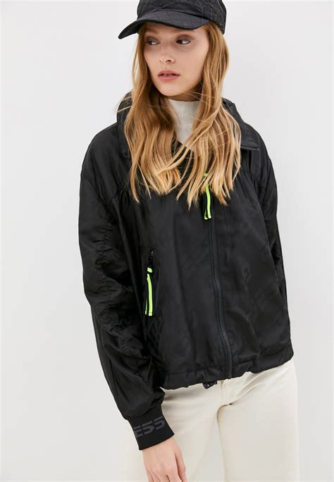 Ветровка Guess, цвет: черный, RTLAAU346601 — купить в интернет-магазине ...