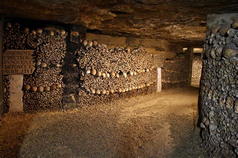 Paris Catacombs Gaspard Duval 2011 Memento Mori Paranormal Musée