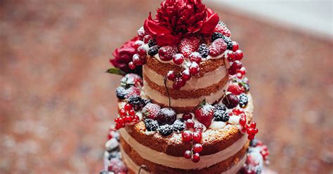 Naked Cake Aux Fruits Rouges