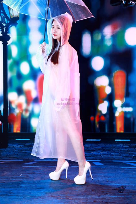 Hit x Hot 国模小美人体私拍套图 Page 2 41