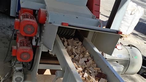 Оборудование для измельчения древесины | измельчители досок в опилки