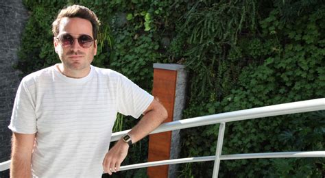 Humoriste Gay Instagram