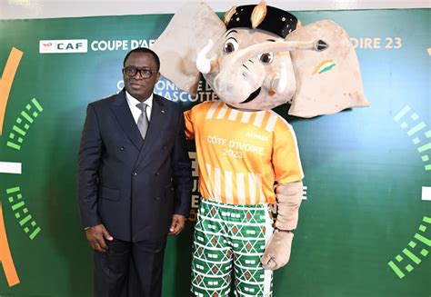 Akwaba La Mascotte De La Can C Te D Ivoire D Voil E Yeclo