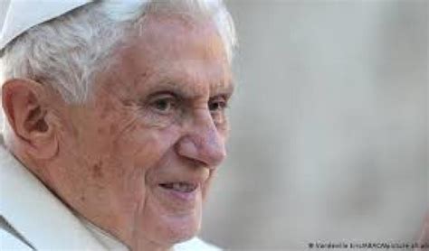 Muere el Papa Benedicto XVI a los 95 años y su funeral será el 5 de