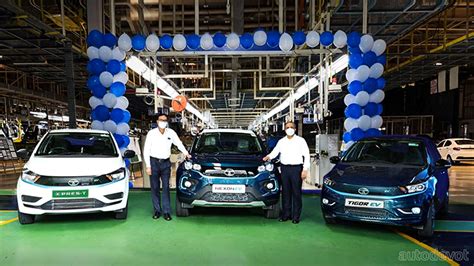 Tata Motors Celebrates 10000 Ev Milestone Autodevot